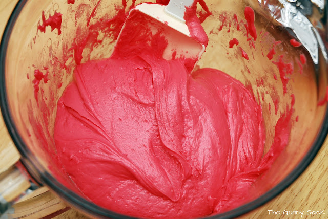 red fudge mixture in bowl