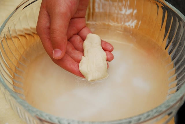 dip dough in baking soda water