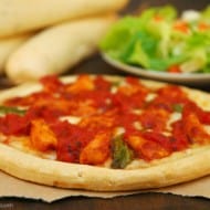 Fire Roasted Tomato and Chicken Pizza