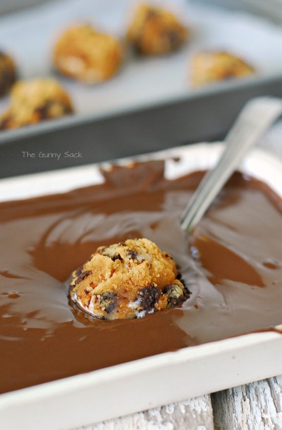 Dip Ice Cream Cookie Balls In Chocolate