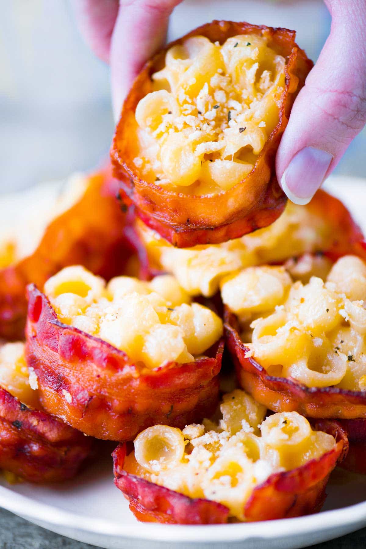 Bacon Mac and Cheese Bites | Impressive Mac And Cheese Recipes | Homemade Recipes