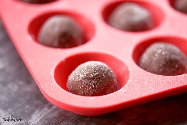 silicone muffin pan for peppermint hot chocolate cookie cups