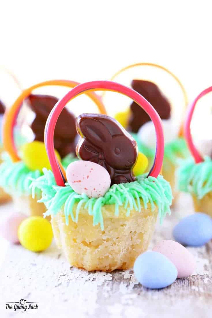 Easter Basket Cookie Cups - The Gunny Sack