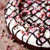 Peppermint Cheesecake With Brownie Crust