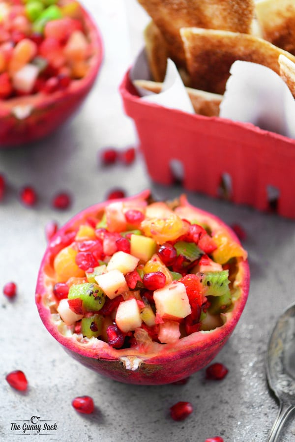 pomegranate fruit salsa with cinnamon chips