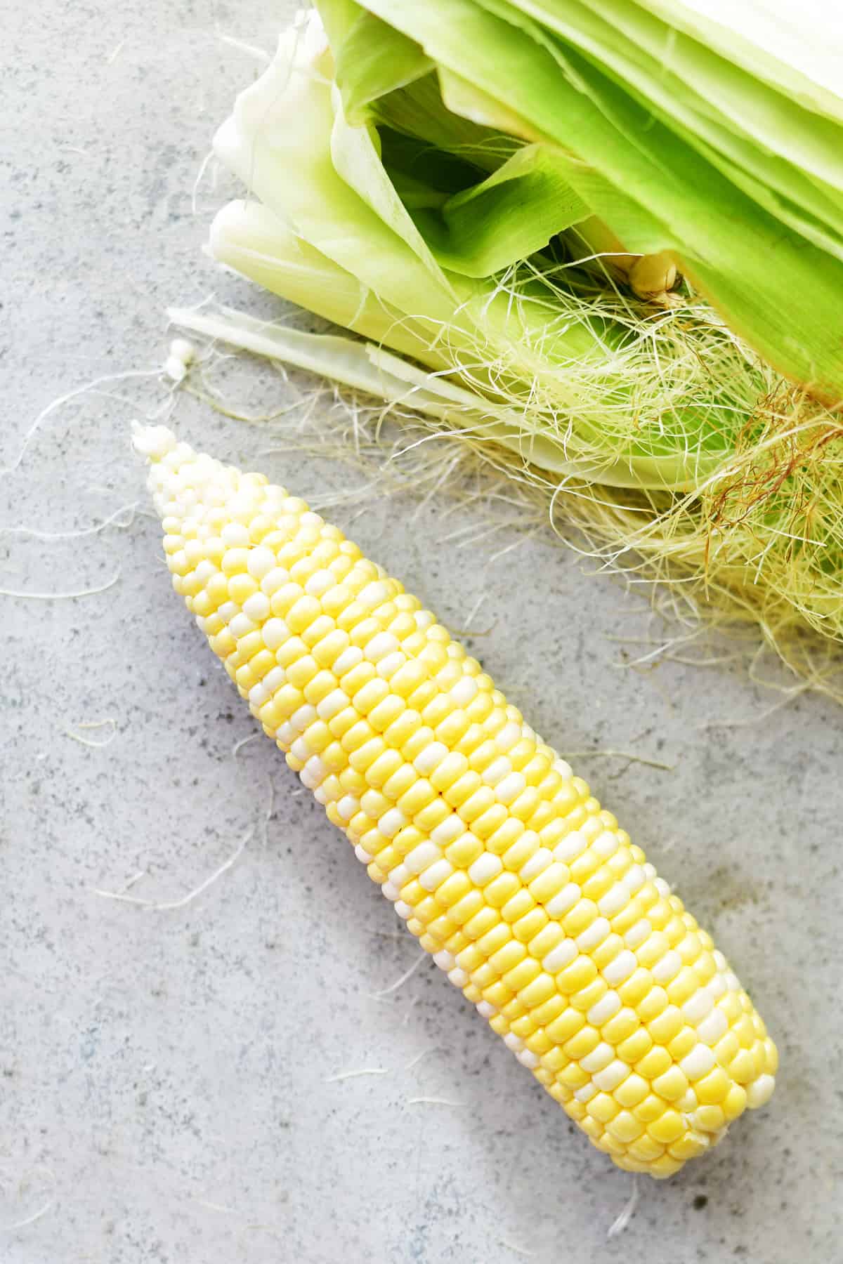 peeled corn on the cob