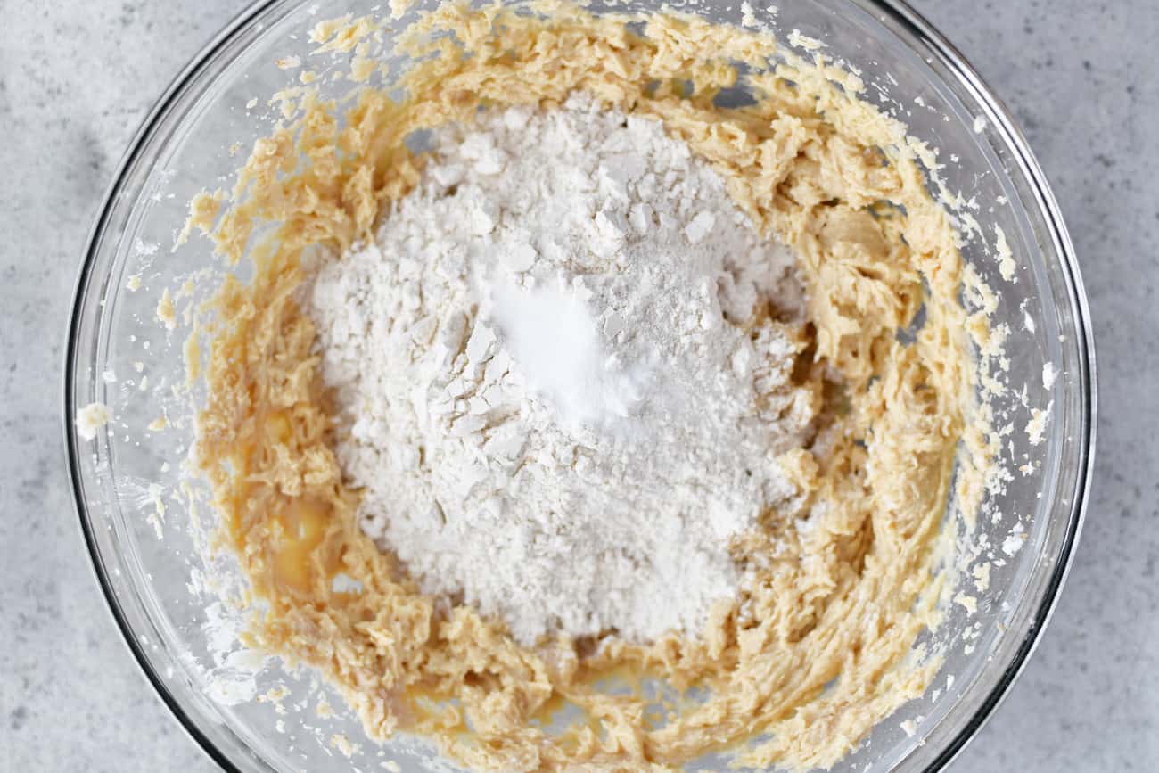 add flour to chocolate cookies dough