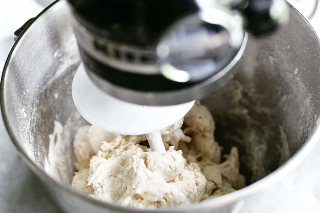 mixer kneading dough