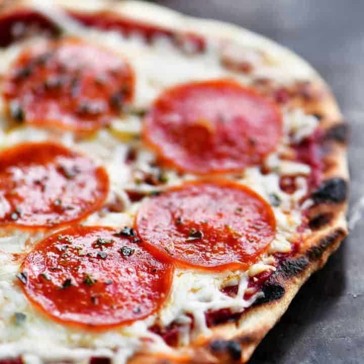 pizza grilled