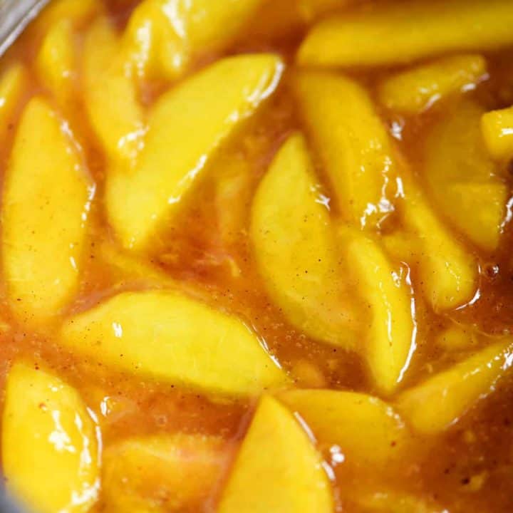 close up peach pie filling