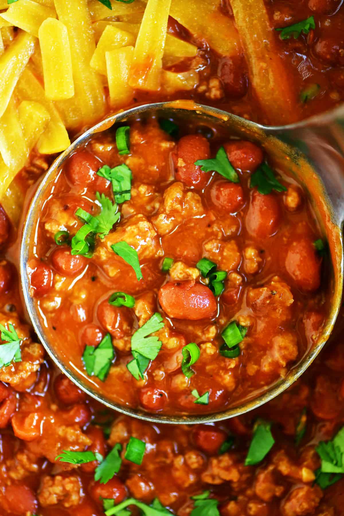 a close-up of the fully cooked easy chili recipe.