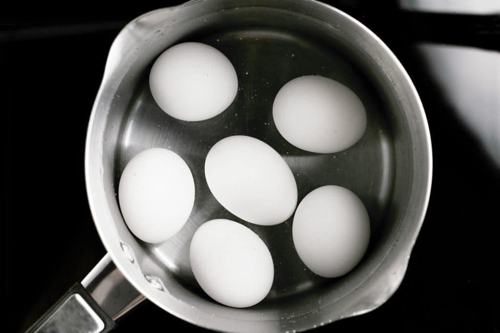 6 eggs in a pot of water