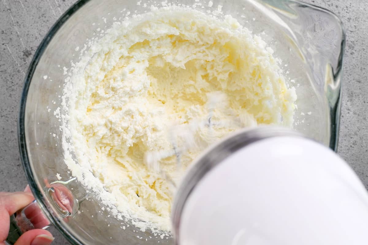 cream sugar into butter
