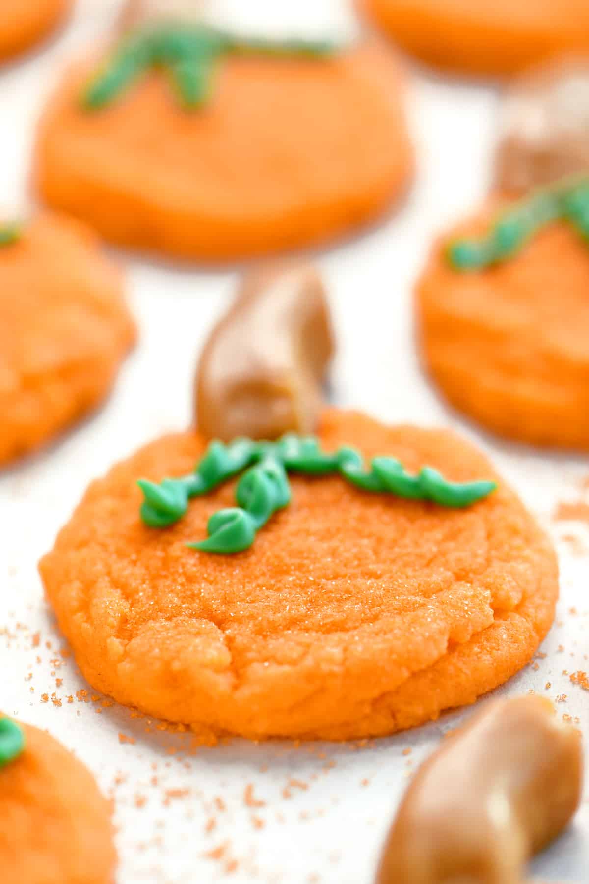 decorated pumpkin sugar cookies