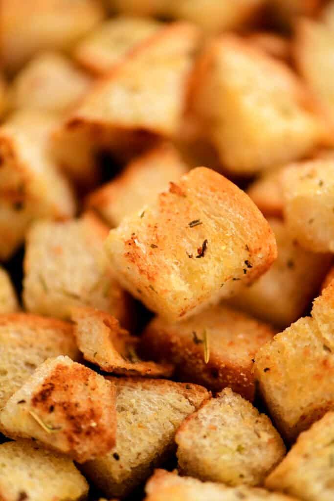 cooked croutons