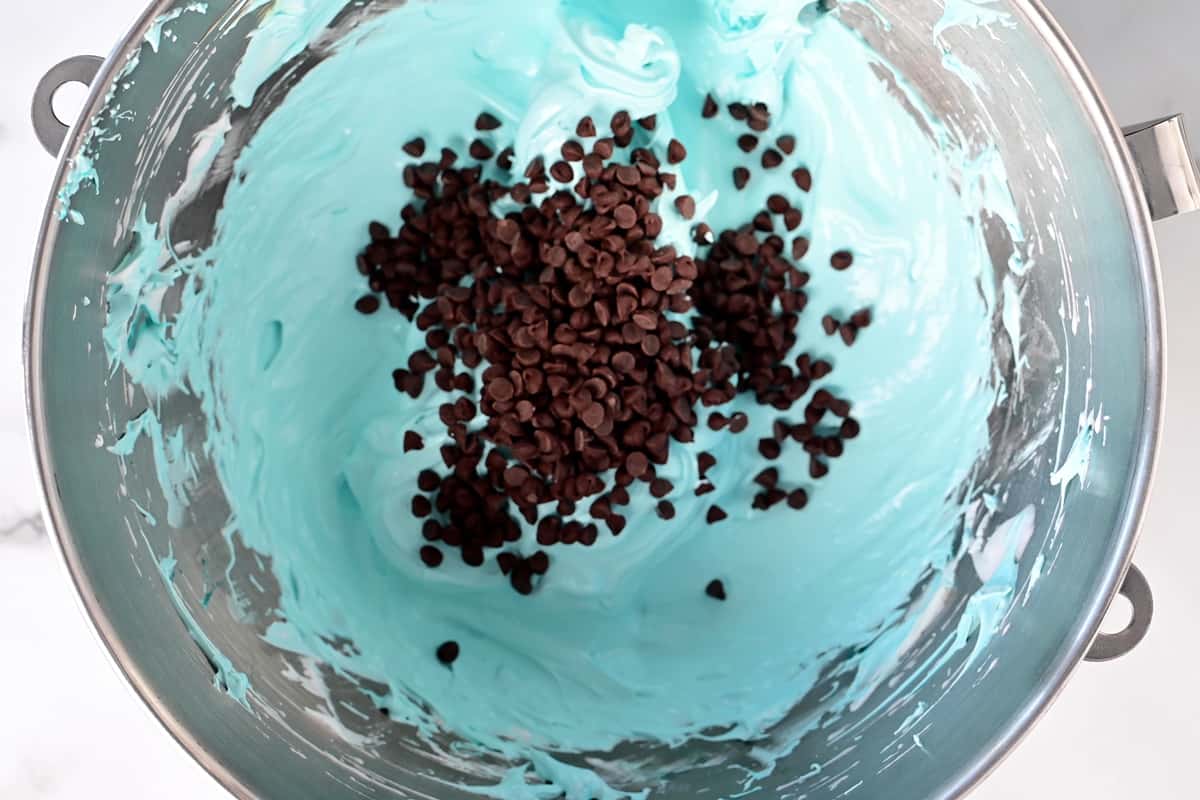 add mini chocolate chips to the meringue