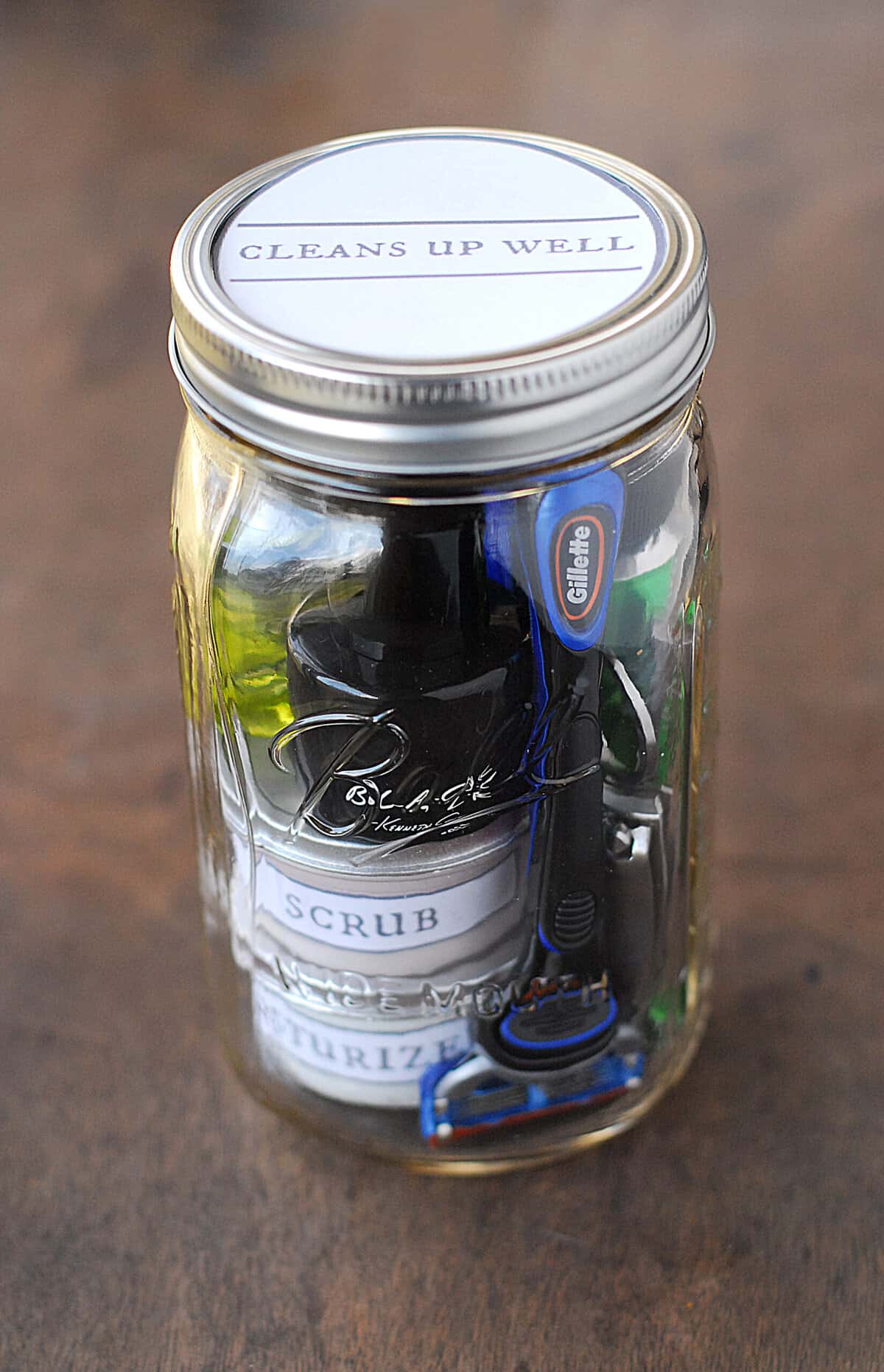 Cleans up well mason jar.