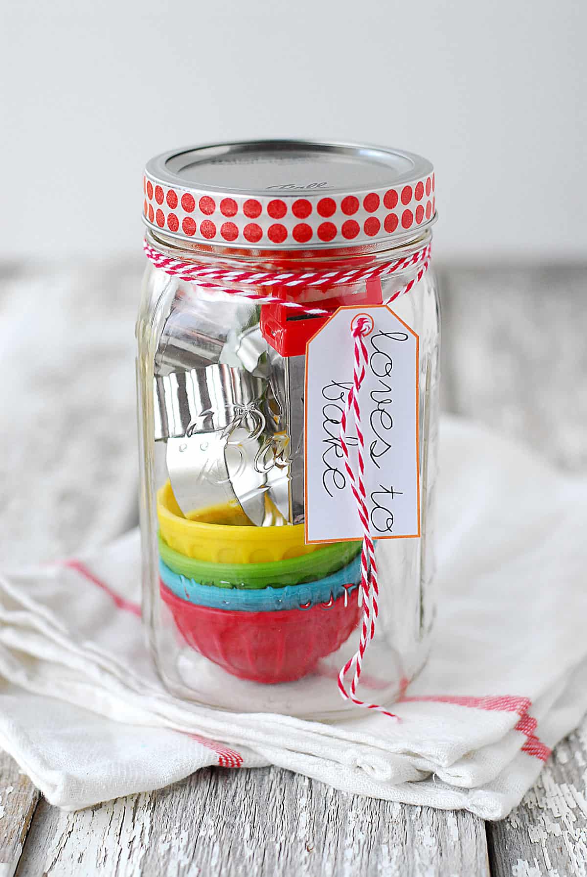 Loves to bake gift in a jar.