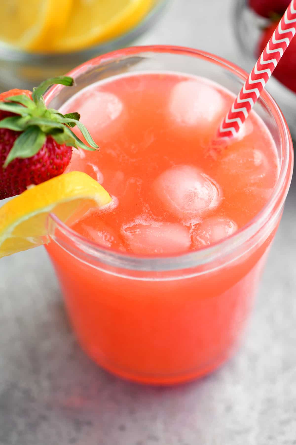Freckled lemonade Red Robin copycat drink in a glass.