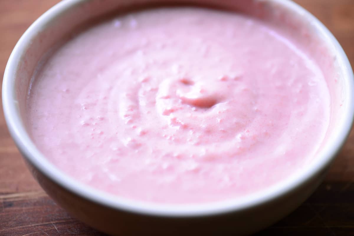 Cranberry mayonnaise in a bowl.