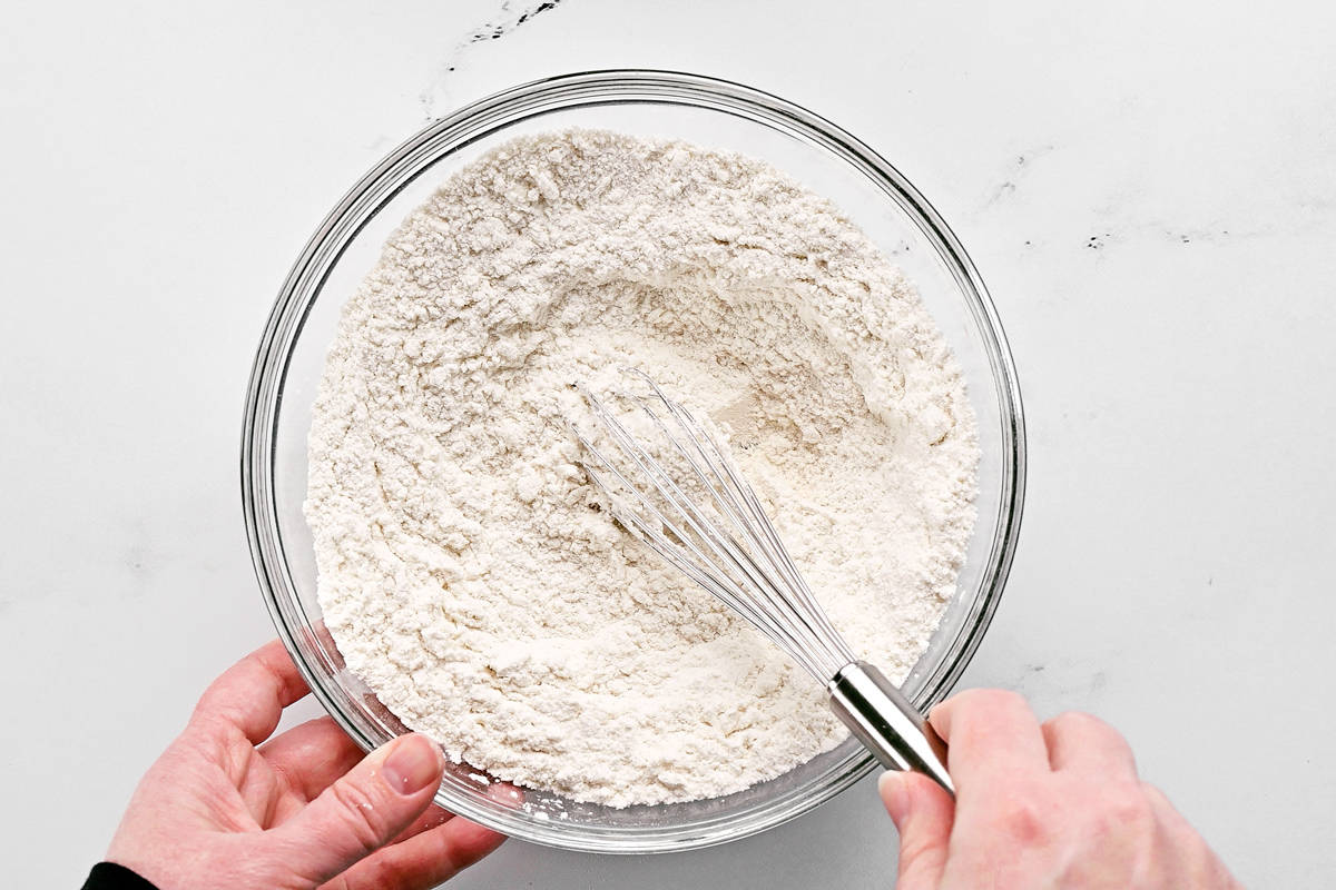 Whisk the dry ingredients in a separate bowl.