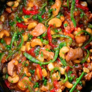 Slow cooker cashew chicken with peppers.